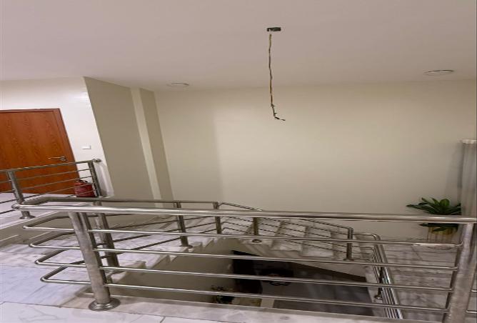 258599 - Property Image 2