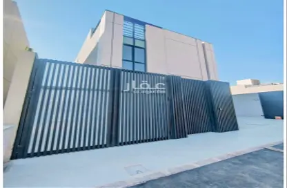 طابق كامل - 4 غرف نوم - 5 حمامات للبيع في الجنادرية - الرياض - الرياض
