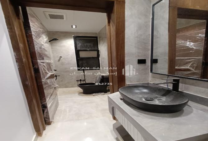 250061 - Property Image 2