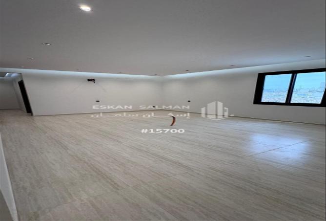 255225 - Property Image 3