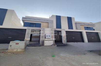 طابق كامل - 6 غرف نوم - 3 حمامات للبيع في العوالي - الرياض - الرياض