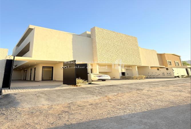 256425 - Property Image 2