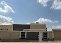 Villa - 4 bedrooms - 5 bathrooms for للبيع in Abu Arish - Jazan