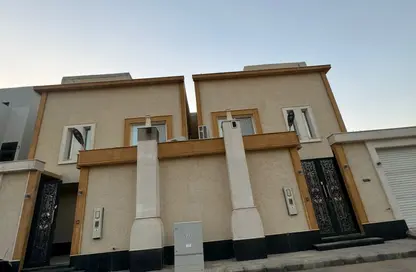 Villa - 6 Bedrooms - 6 Bathrooms for sale in Al Mahdiyah - Riyadh - Ar Riyadh