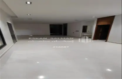 Full Floor - 6 Bedrooms - 3 Bathrooms for sale in Tuwaiq - Riyadh - Ar Riyadh
