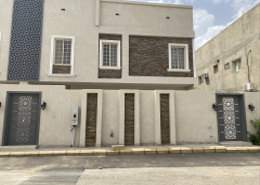 Villa - 6 bedrooms - 7 bathrooms for للبيع in At Taif - Makkah Al Mukarramah