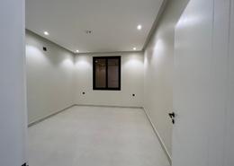 شقة - 4 غرف نوم - 3 حمامات for للبيع in حي غرناطة - شرق الرياض - الرياض