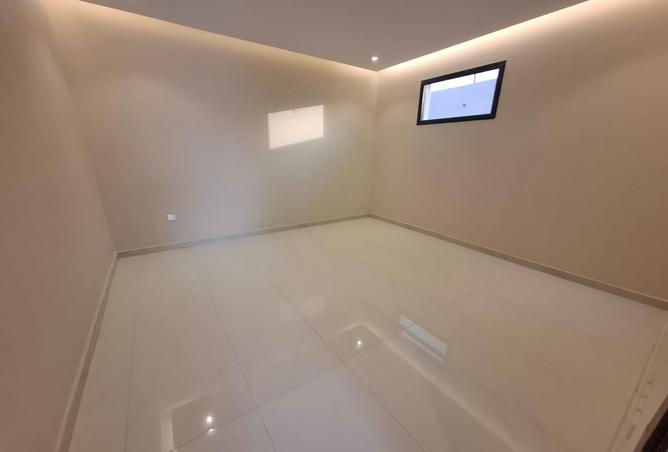 254920 - Property Main Image