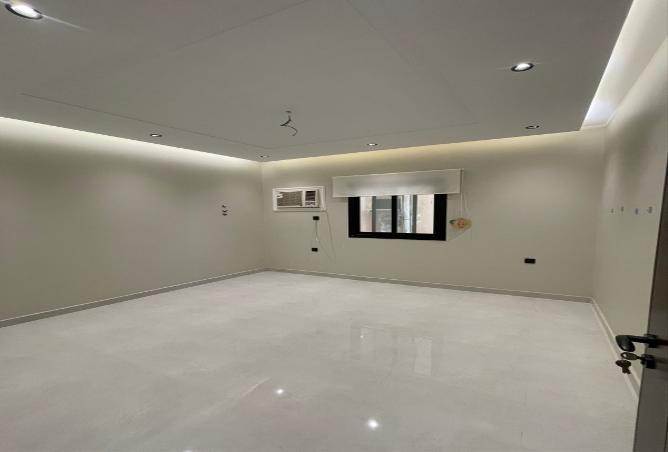 255921 - Property Image 3