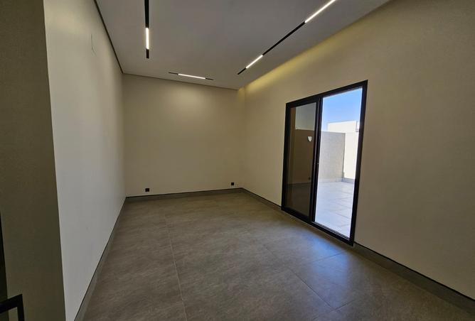 257501 - Property Image 2