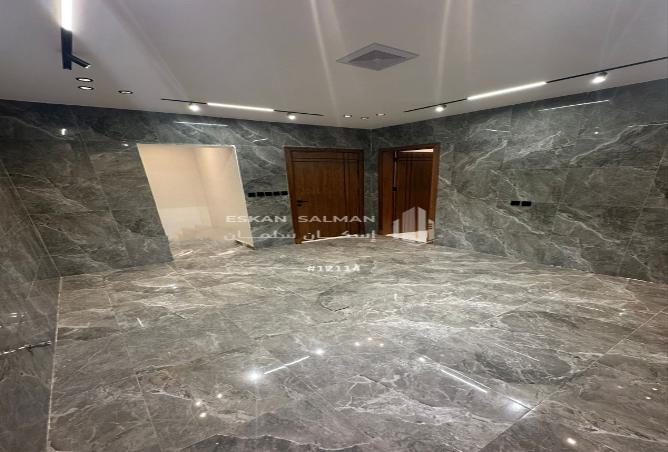 249378 - Property Image 3