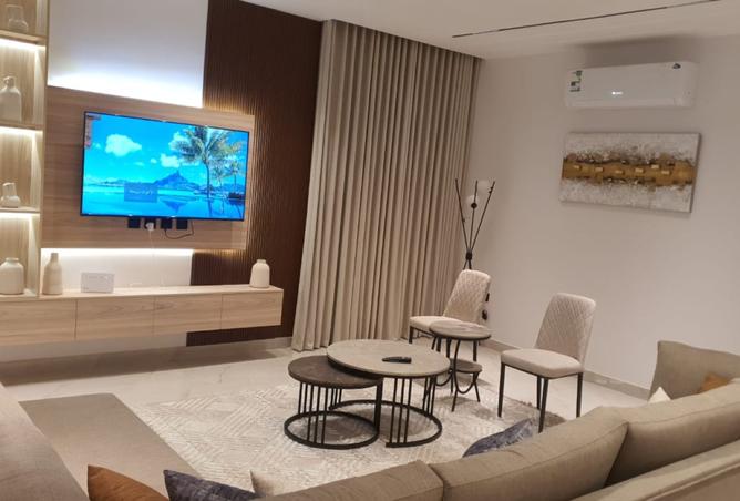 255212 - Property Image 3