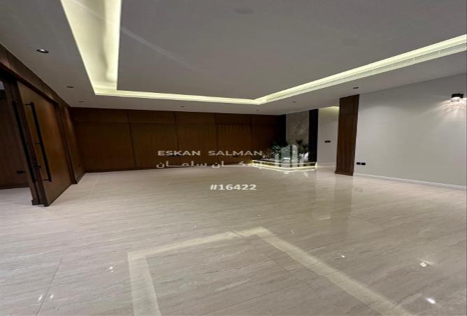 256388 - Property Main Image