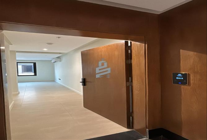 257454 - Property Image 2