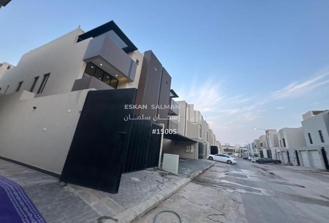 254055 - Property Image 2