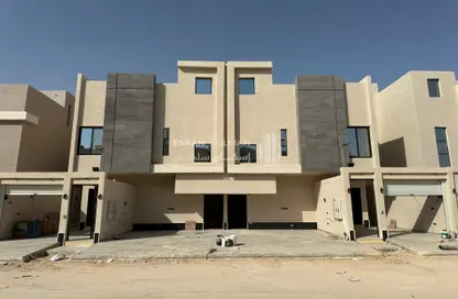 شقة - 4 غرف نوم - 2 حمامات للبيع في بدر - الرياض - الرياض