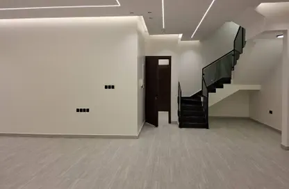 Villa - 5 Bedrooms - 3 Bathrooms for sale in Ar Rimal - Riyadh - Ar Riyadh