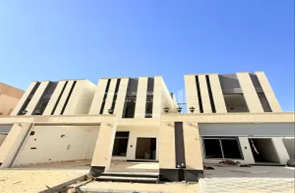 فيلا - 7 غرف نوم - 7 حمامات للبيع في ضاحية الملك فهد - الدمام - الشرقية