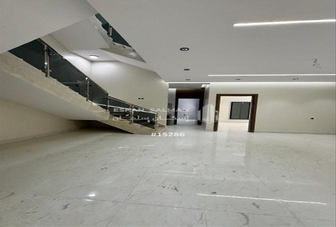 254632 - Property Image 3
