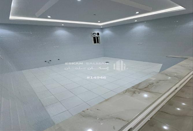 254493 - Property Image 3