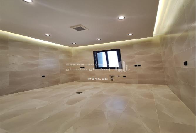 253537 - Property Image 3