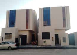 فيلا - 3 غرف نوم - 6 حمامات for للبيع in المهدية - غرب الرياض - الرياض