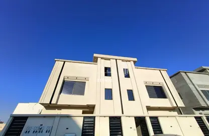 Full Floor - 7+ Bedrooms - 6 Bathrooms for sale in Al Maealaa - Ahad Rifaydah - Asir