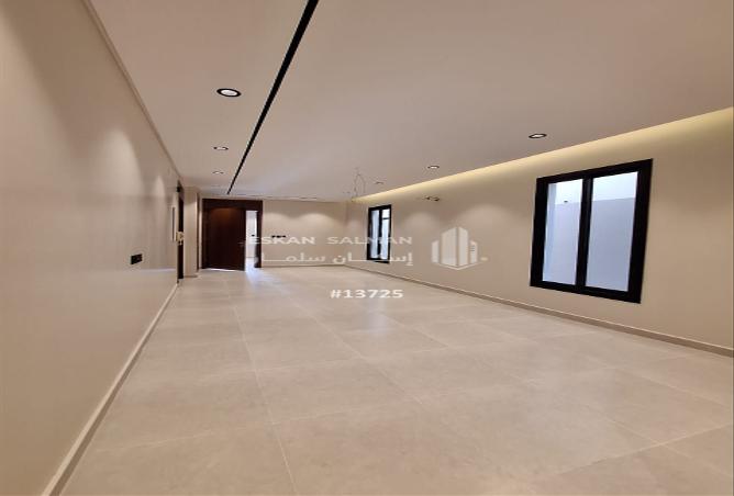 252004 - Property Main Image