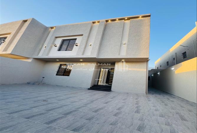 253468 - Property Image 2