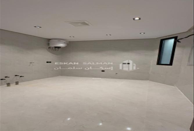 254755 - Property Image 2