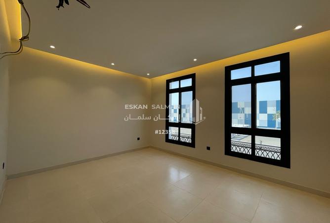 249323 - Property Image 3