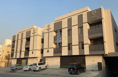 Apartment - 4 Bedrooms - 2 Bathrooms for sale in Al Malqa - Riyadh - Ar Riyadh