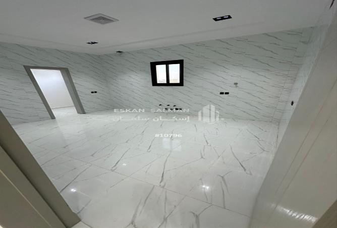 246094 - Property Image 3