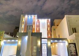 فيلا - 6 غرف نوم - 7 حمامات for للبيع in حي الرمال - شرق الرياض - الرياض