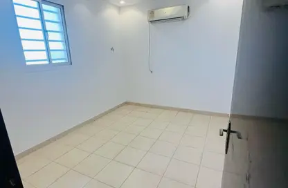 شقة - 3 غرف نوم - 2 حمامات للايجار في المونسية - الرياض - الرياض