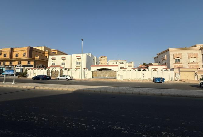 256742 - صورة العقار 2