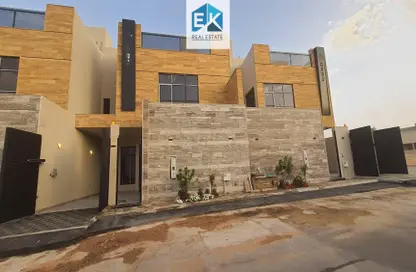 Villa - 5 Bedrooms - 7 Bathrooms for sale in Qurtubah - Riyadh - Ar Riyadh