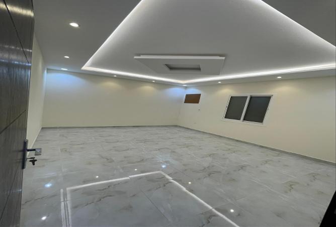 256171 - Property Image 3