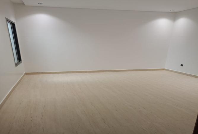 258780 - Property Image 3