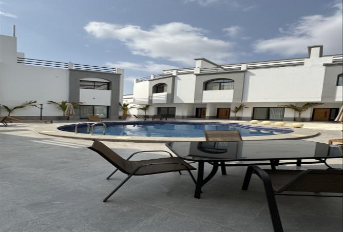 255914 - Property Image 2