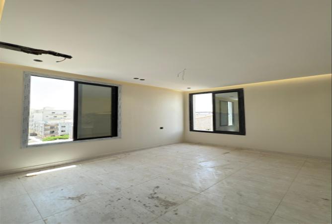255652 - Property Image 2