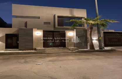 Villa - 7 Bedrooms - 7+ Bathrooms for sale in Al Malqa - Riyadh - Ar Riyadh