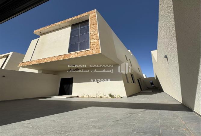 257230 - Property Image 2