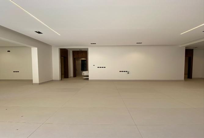 254928 - Property Image 2
