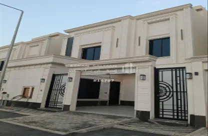 Apartment - 5 Bedrooms - 4 Bathrooms for sale in Al Janadriyah - Riyadh - Ar Riyadh