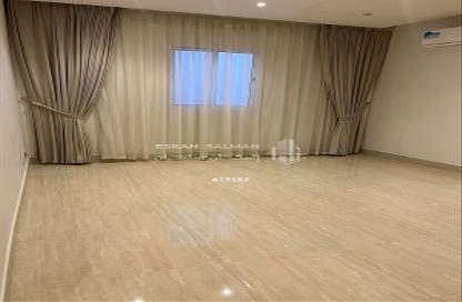 Apartment - 4 Bedrooms - 4 Bathrooms for sale in Al Yarmuk - Riyadh - Ar Riyadh