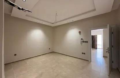 Apartment - 5 Bedrooms - 3 Bathrooms for sale in Mraykh - Jeddah - Makkah Al Mukarramah