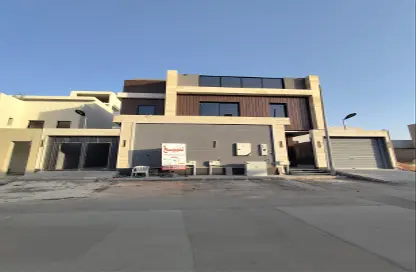 طابق كامل - 3 غرف نوم - 3 حمامات للبيع في المونسية - الرياض - الرياض