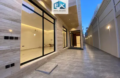 Full Floor - 4 Bedrooms - 4 Bathrooms for sale in Al Yarmuk - Riyadh - Ar Riyadh