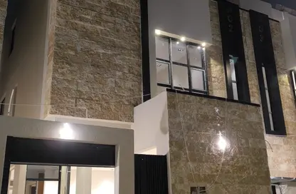 Full Floor - 5 Bedrooms - 4 Bathrooms for sale in Al Khalij - Riyadh - Ar Riyadh